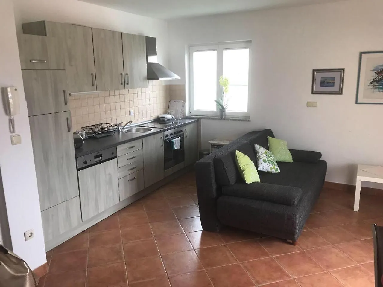 Apartments By The Sea Palit, Rab - 13881 Croatie